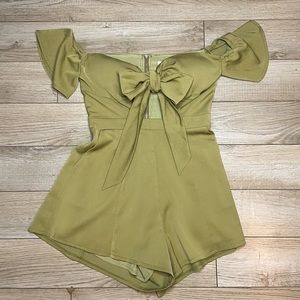 Elegant Olive Green Off-Shoulder Romper